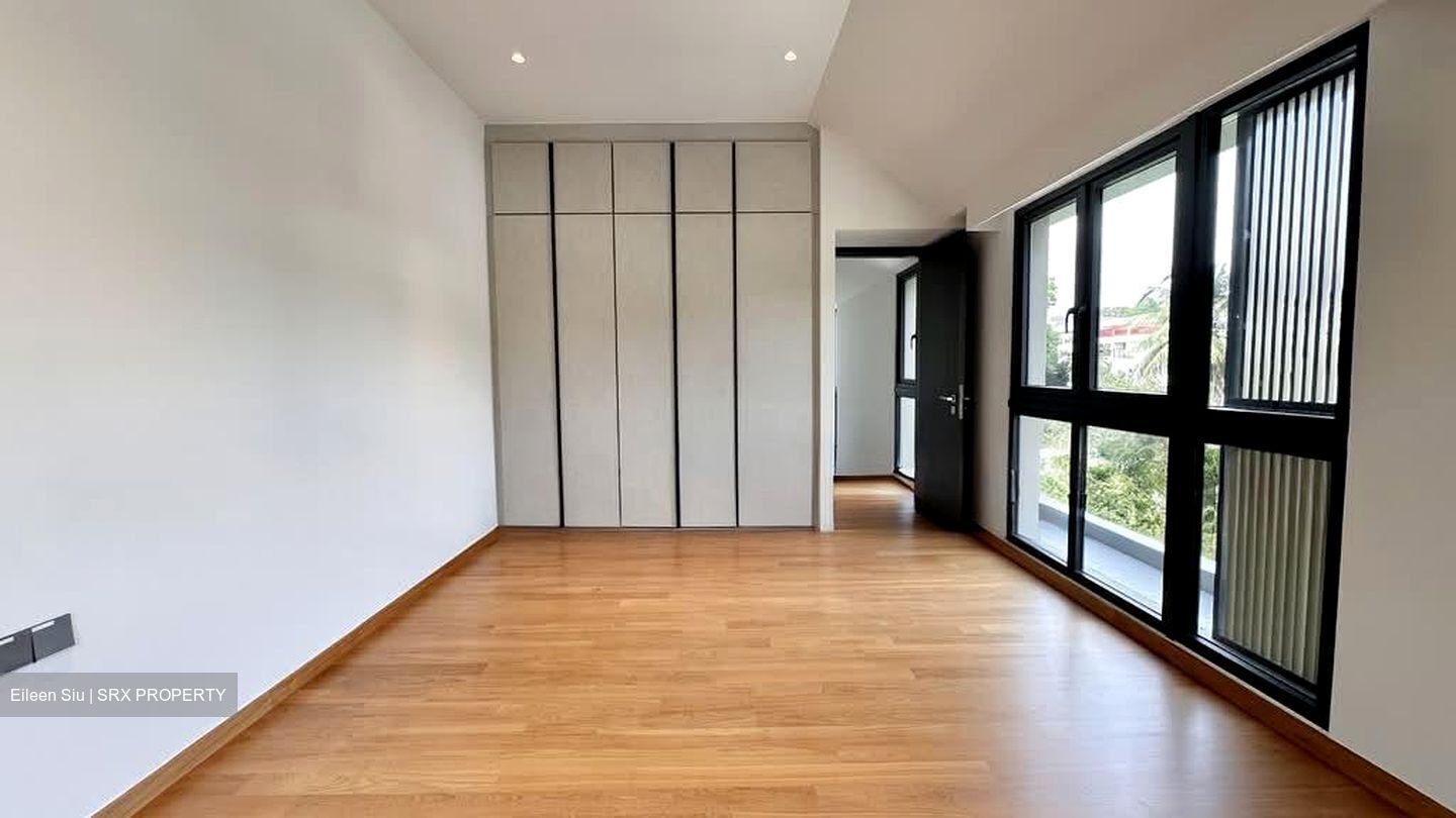 Greenbank Park (D21), Semi-Detached #537622651